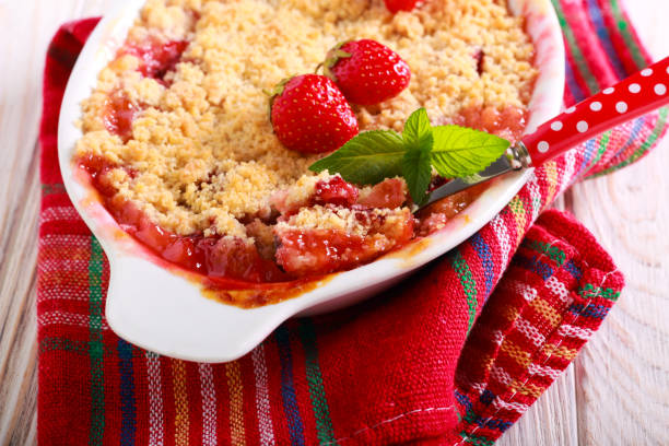 Cómo preparar la crumble de fresas muy fácil