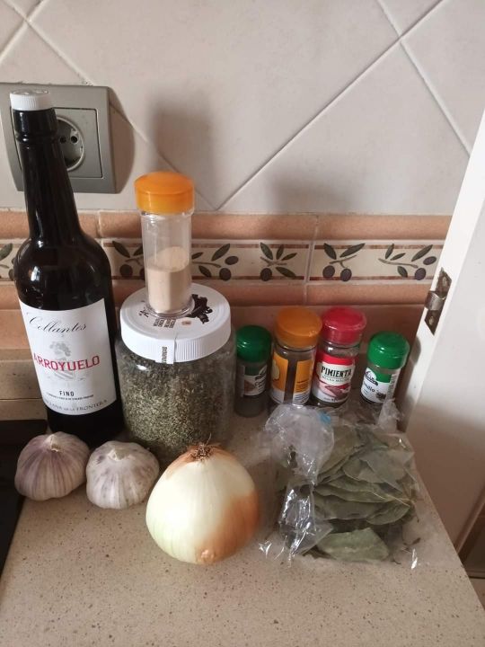 Paletilla de Cerdo al Horno Navideño que Une a España y América Latina