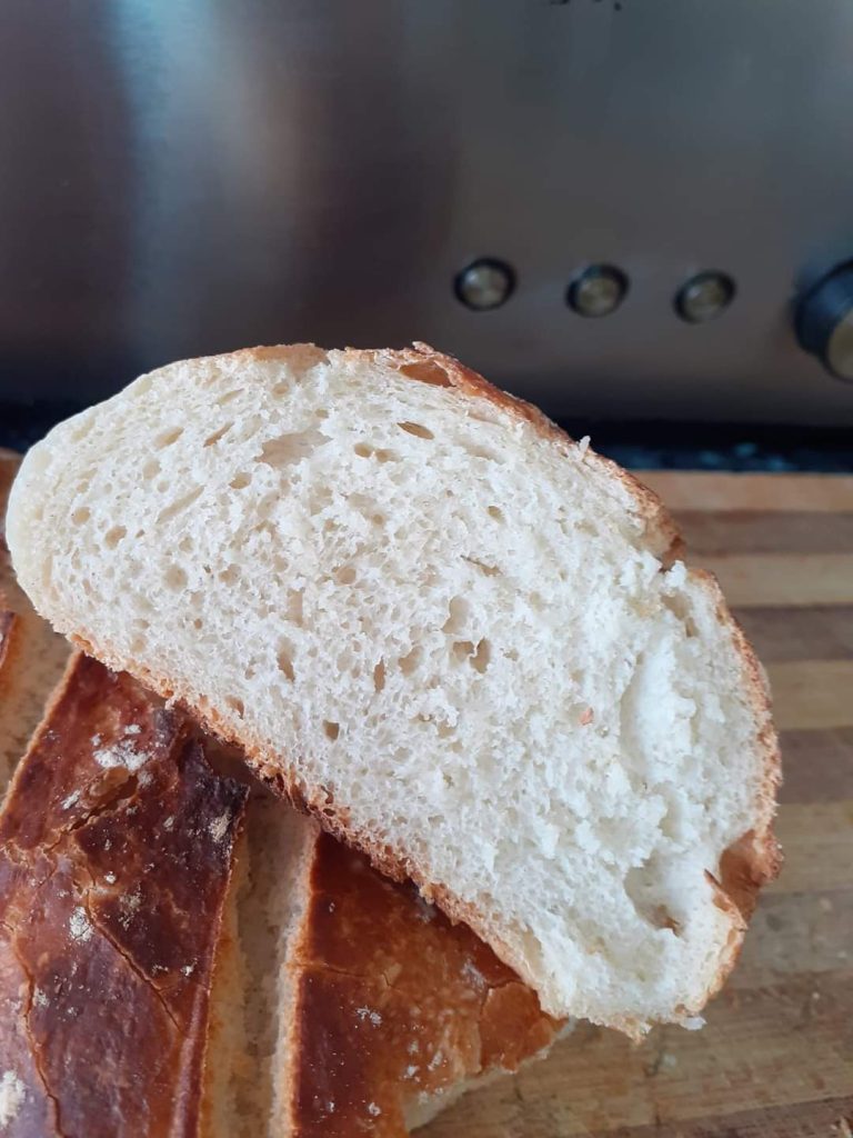 Barras de pan qué son sencillitas de hacer con una corteza y miga muy buena